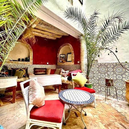 Essaouira Youth Hostel & Social Travel Bagian luar foto