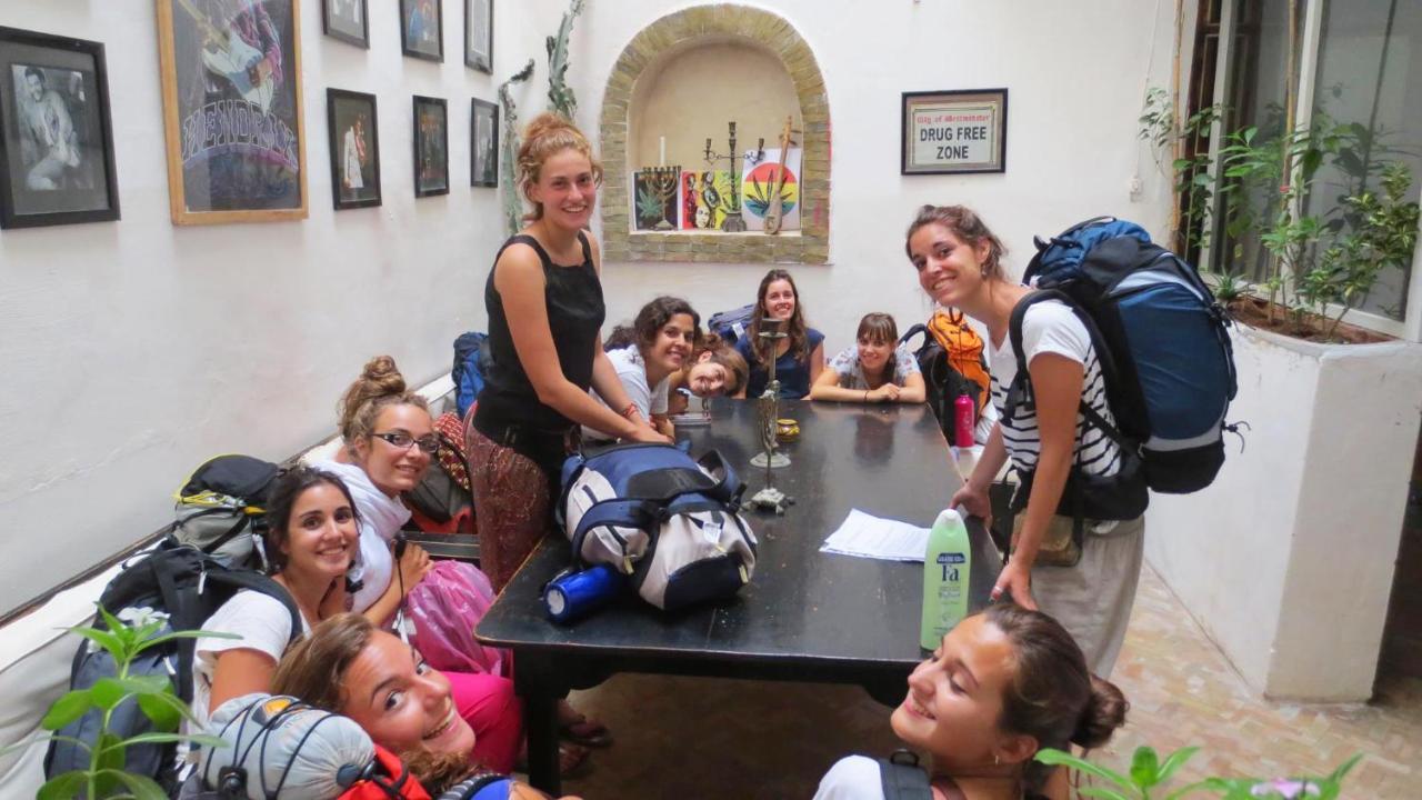 Essaouira Youth Hostel & Social Travel Bagian luar foto