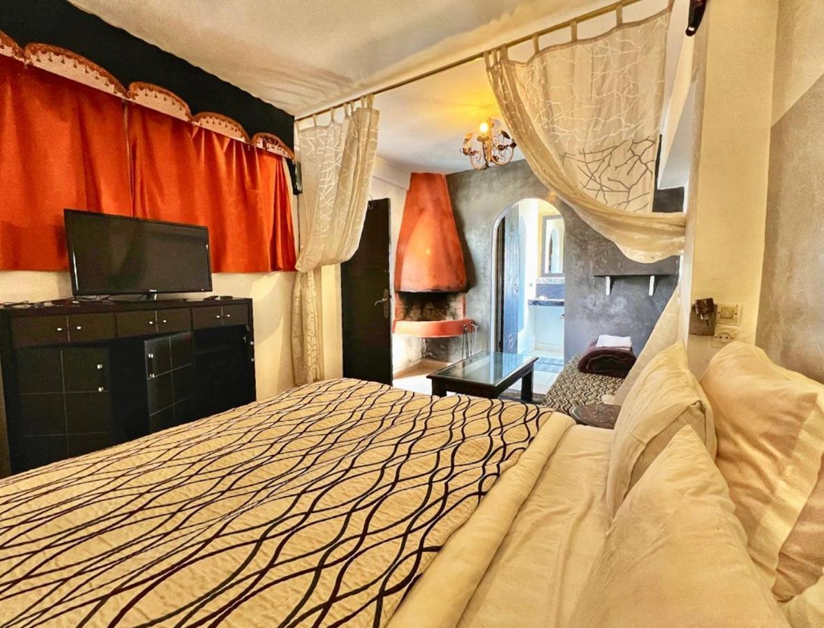 Essaouira Youth Hostel & Social Travel Bagian luar foto